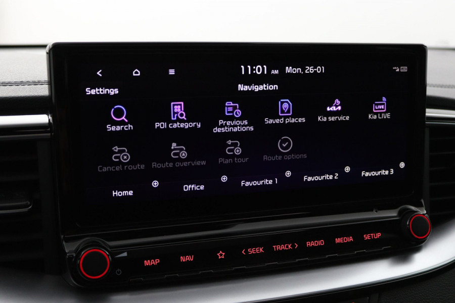 Kia Xceed 1.5 T-GDi GT-Line - Panorama dak - Stoel/Stuur verwarming - Navigatie - Climate Control - Achteruitrijcamera - Elektrische Achterklep - Fabrieksgarantie tot 03-2031