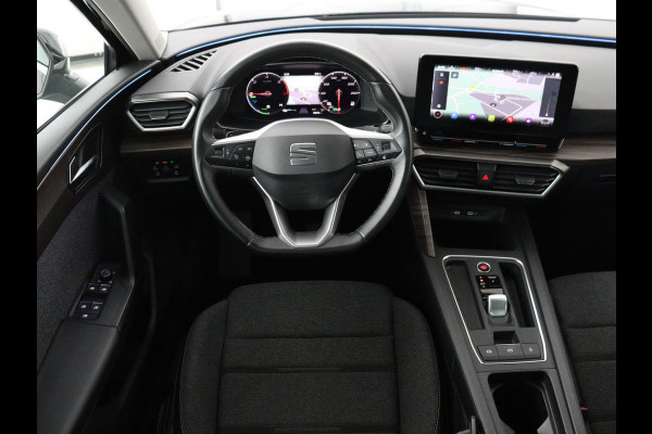 Seat Leon 1.4 TSI eHybrid PHEV Xcellence | SOH 100% | Stoel & stuurverwarming | Sfeerverlichting | Keyless | Navigatie | Park Assist | Cruise control | Digital Cockpit | Climate control | Plug In