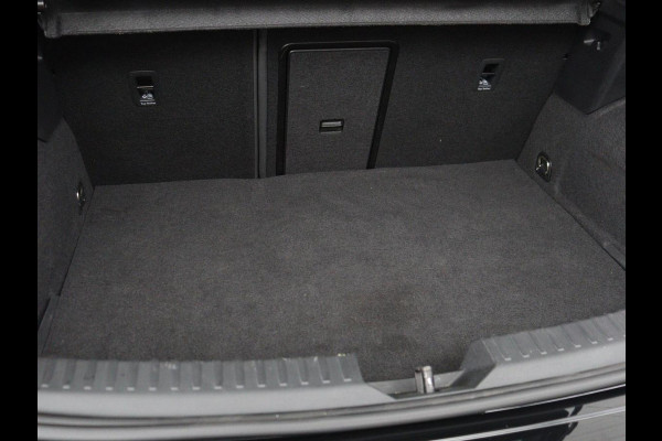 Seat Leon 1.4 TSI eHybrid PHEV Xcellence | SOH 100% | Stoel & stuurverwarming | Sfeerverlichting | Keyless | Navigatie | Park Assist | Cruise control | Digital Cockpit | Climate control | Plug In