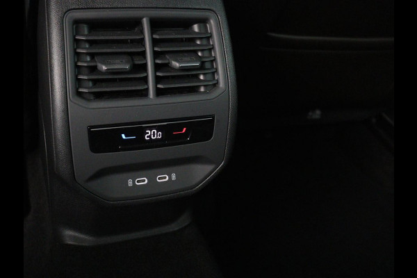 Seat Leon 1.4 TSI eHybrid PHEV Xcellence | SOH 100% | Stoel & stuurverwarming | Sfeerverlichting | Keyless | Navigatie | Park Assist | Cruise control | Digital Cockpit | Climate control | Plug In