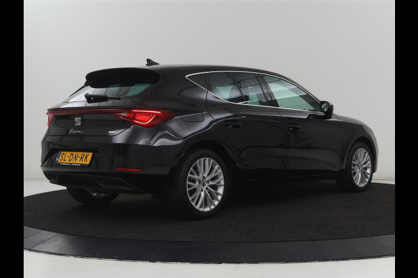 Seat Leon 1.4 TSI eHybrid PHEV Xcellence | SOH 100% | Stoel & stuurverwarming | Sfeerverlichting | Keyless | Navigatie | Park Assist | Cruise control | Digital Cockpit | Climate control | Plug In