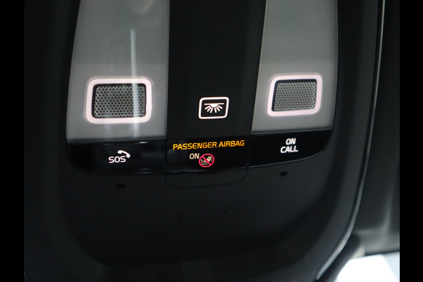 Volvo XC60 2.0 B4 R-Design  Leder / Facelift Lage kilometerstand