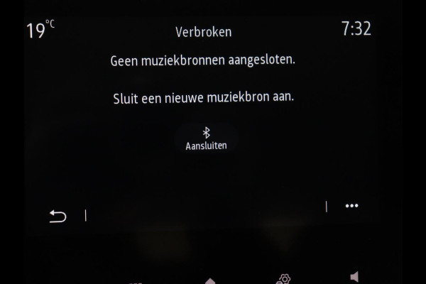 Renault Captur 1.3 TCe Intens | Panoramadak | 360 Camera | Trekhaak | Half leder | Carplay | Keyless | Climate control | Full LED | Getint glas | Cruise control | Parkeerhulp