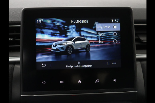 Renault Captur 1.3 TCe Intens | Panoramadak | 360 Camera | Trekhaak | Half leder | Carplay | Keyless | Climate control | Full LED | Getint glas | Cruise control | Parkeerhulp