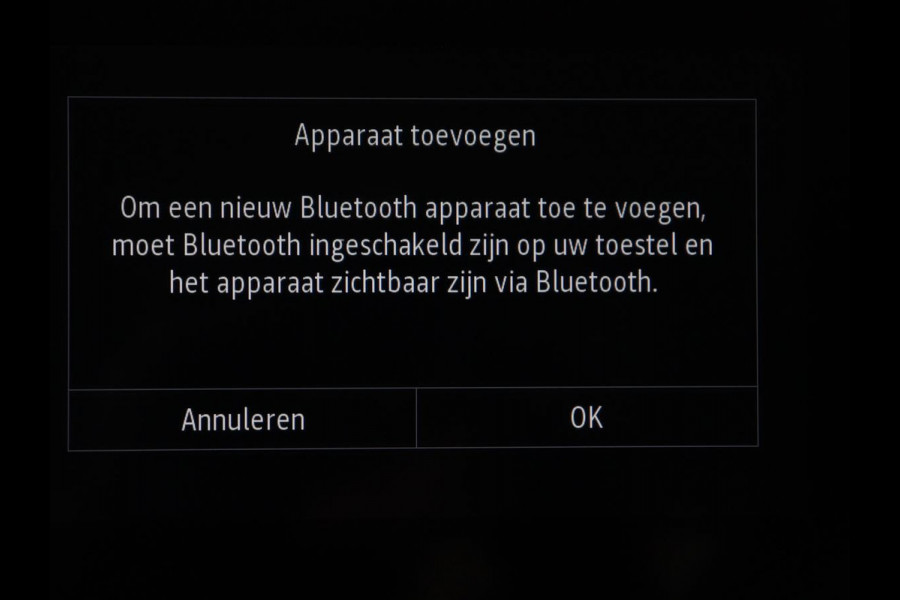 Renault Captur 1.3 TCe Intens | Panoramadak | 360 Camera | Trekhaak | Half leder | Carplay | Keyless | Climate control | Full LED | Getint glas | Cruise control | Parkeerhulp