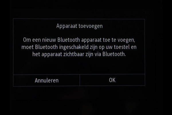 Renault Captur 1.3 TCe Intens | Panoramadak | 360 Camera | Trekhaak | Half leder | Carplay | Keyless | Climate control | Full LED | Getint glas | Cruise control | Parkeerhulp