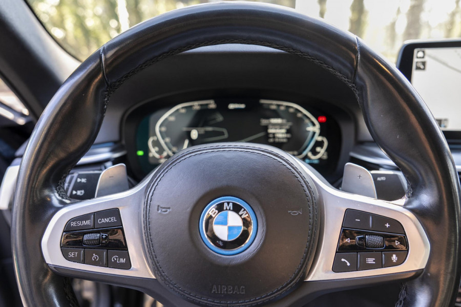 BMW 5 Serie 530e M-Sport | H&K | Leder | Carplay | Camera