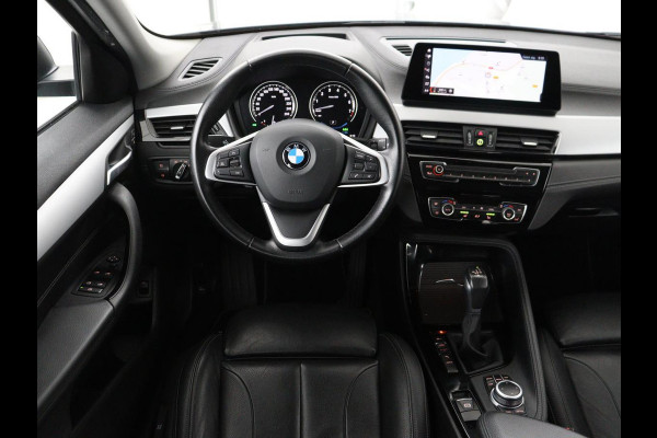 BMW X2 xDrive25e High Executive | SOH 85,7% | Head-Up | Leder | Sportstoelen | Stoelverwarming | Park Assist | Navigatie | Full LED | Climate control | Bluetooth | Cruise control | Individual Storm Bay Metallic