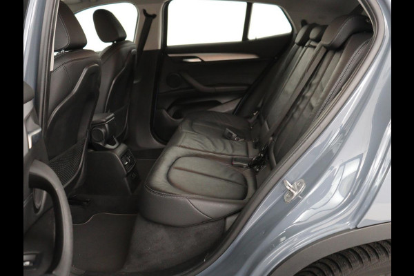 BMW X2 xDrive25e High Executive | SOH 85,7% | Head-Up | Leder | Sportstoelen | Stoelverwarming | Park Assist | Navigatie | Full LED | Climate control | Bluetooth | Cruise control | Individual Storm Bay Metallic