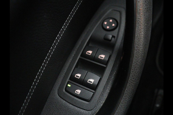 BMW X2 xDrive25e High Executive | SOH 85,7% | Head-Up | Leder | Sportstoelen | Stoelverwarming | Park Assist | Navigatie | Full LED | Climate control | Bluetooth | Cruise control | Individual Storm Bay Metallic