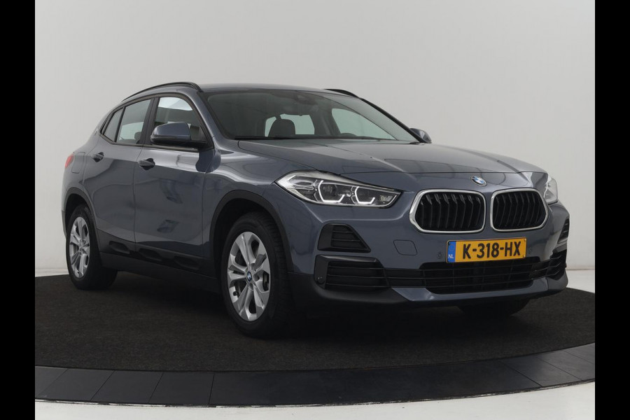 BMW X2 xDrive25e High Executive | SOH 85,7% | Head-Up | Leder | Sportstoelen | Stoelverwarming | Park Assist | Navigatie | Full LED | Climate control | Bluetooth | Cruise control | Individual Storm Bay Metallic