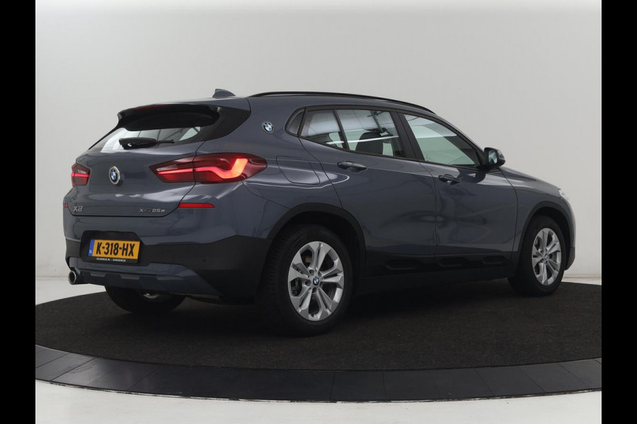 BMW X2 xDrive25e High Executive | SOH 85,7% | Head-Up | Leder | Sportstoelen | Stoelverwarming | Park Assist | Navigatie | Full LED | Climate control | Bluetooth | Cruise control | Individual Storm Bay Metallic
