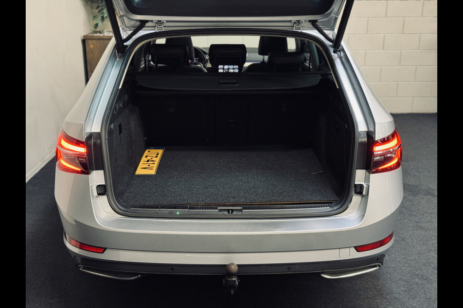 Škoda Superb Combi 1.4 TSI iV Laurin & Klement | Panorama | Stoelvent. | Trekhaak