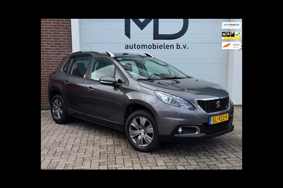 Peugeot 2008 1.2 Blue Lion - Trekhaak - Panorama dak - NAP