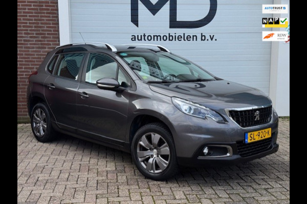 Peugeot 2008 1.2 Blue Lion - Trekhaak - Panorama dak - NAP