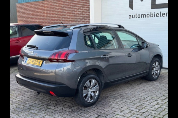 Peugeot 2008 1.2 Blue Lion - Trekhaak - Panorama dak - NAP