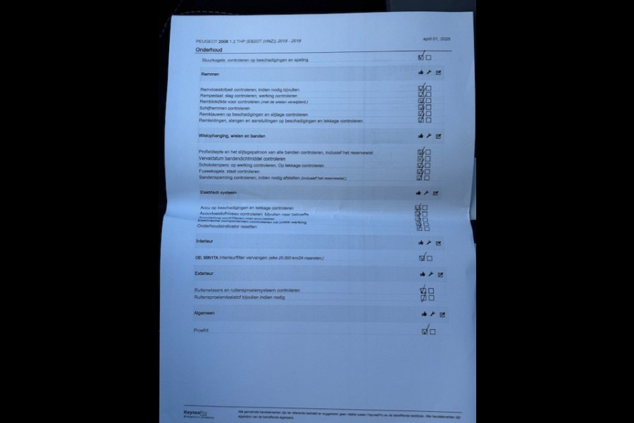 Peugeot 2008 1.2 Blue Lion - Trekhaak - Panorama dak - NAP