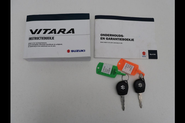 Suzuki Vitara 1.4 Boosterjet Select Smart Hybrid | Stoelverwarming | Trekhaak | Adaptive cruise | Carplay | Camera | Full LED | Navigatie | Climate control | Parkeerhulp