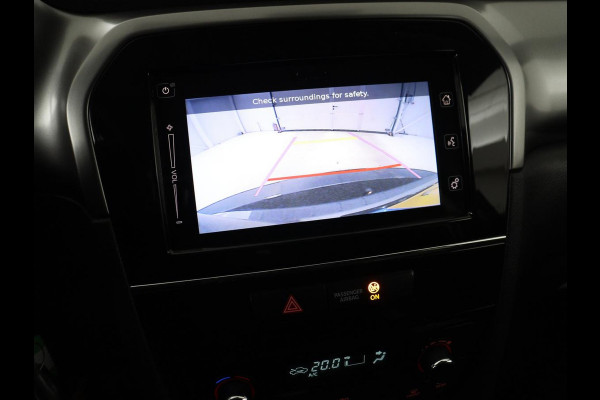 Suzuki Vitara 1.4 Boosterjet Select Smart Hybrid | Stoelverwarming | Trekhaak | Adaptive cruise | Carplay | Camera | Full LED | Navigatie | Climate control | Parkeerhulp
