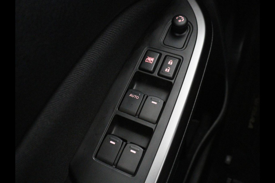 Suzuki Vitara 1.4 Boosterjet Select Smart Hybrid | Stoelverwarming | Trekhaak | Adaptive cruise | Carplay | Camera | Full LED | Navigatie | Climate control | Parkeerhulp