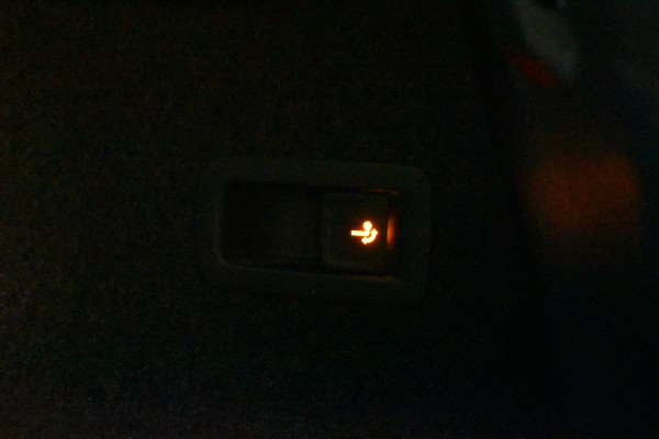 Škoda Karoq 1.5 TSI 150PK ACT BUSINESS EDITION PLUS CAMERA/NAVI/TREKHAAK