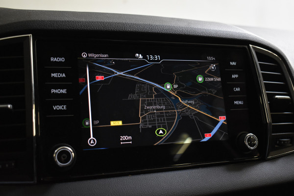 Škoda Karoq 1.5 TSI 150PK ACT BUSINESS EDITION PLUS CAMERA/NAVI/TREKHAAK