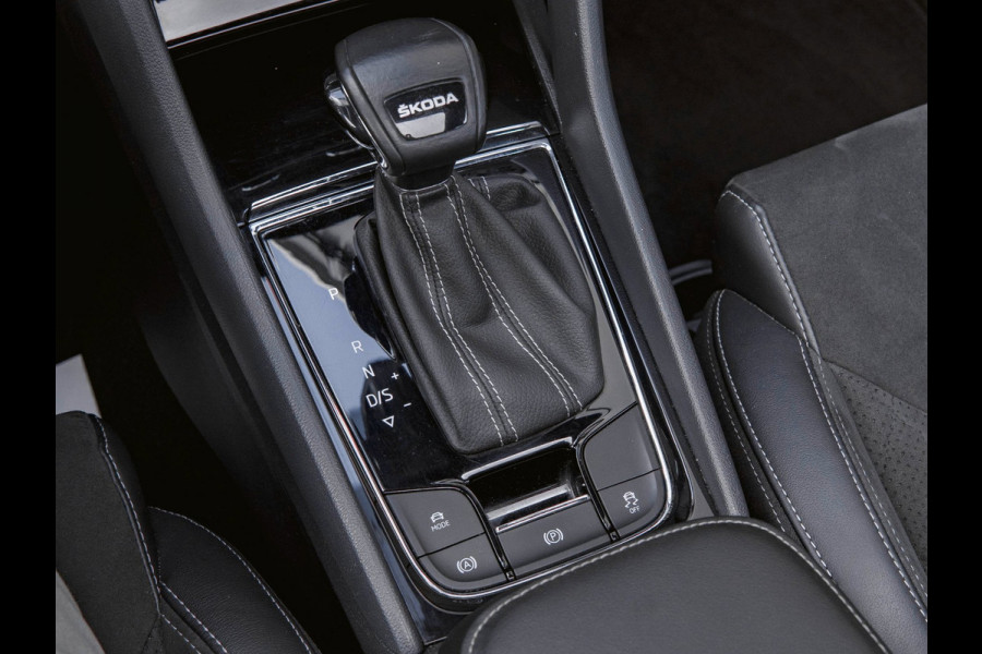 Škoda Kodiaq 1.5 TSI Sportline Business Panoramadak|Trekhaak|Stoelverwarming|Memory|Camera
