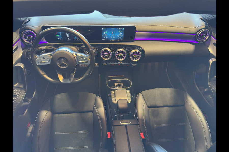Mercedes-Benz CLA-Klasse Shooting Brake 250 e AMG Line | Panoramadak | Stoelverw | Elektr.Klep | Apple | Camera |
