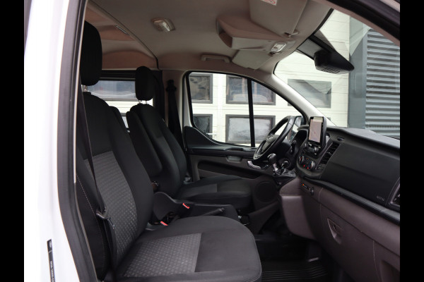 Ford Transit Custom 280 2.0 TDCI 130pk Euro 6 - DC 5 Pers. - Trekhaak - Airco - Navi