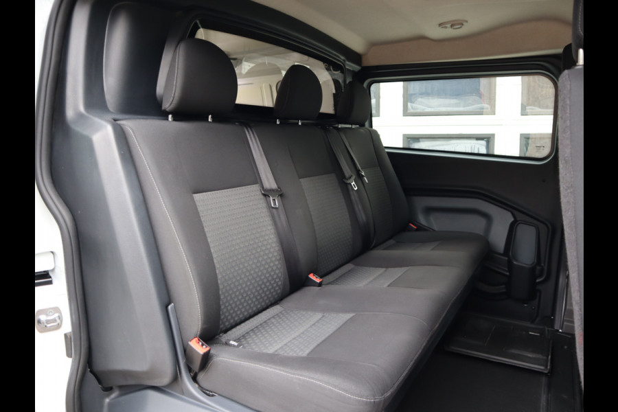 Ford Transit Custom 280 2.0 TDCI 130pk Euro 6 - DC 5 Pers. - Trekhaak - Airco - Navi