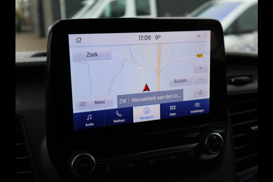 Ford Transit Custom 280 2.0 TDCI 130pk Euro 6 - DC 5 Pers. - Trekhaak - Airco - Navi