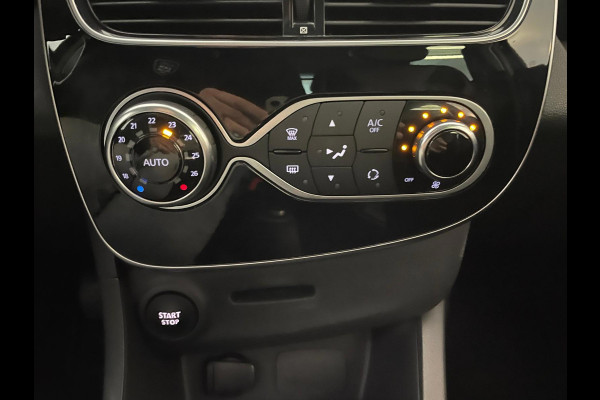 Renault Clio 0.9 TCe Intens AIRCO CLIMA NAVI CRUISE LED HALF LEER PRIVACY GLAS VELGEN NIEUWSTAAT