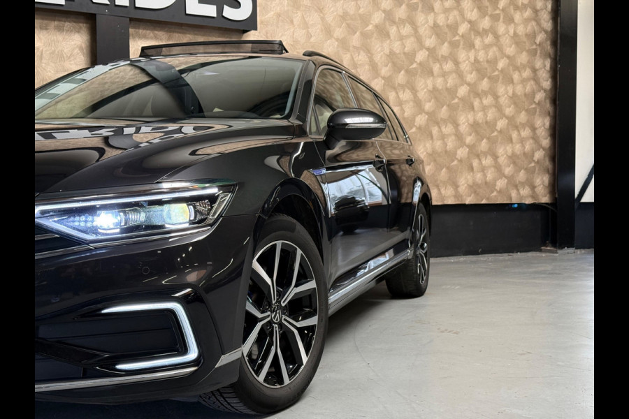 Volkswagen Passat Variant 1.4 TSI PHEV GTE Business | PANO | CARPLAY | BTW |