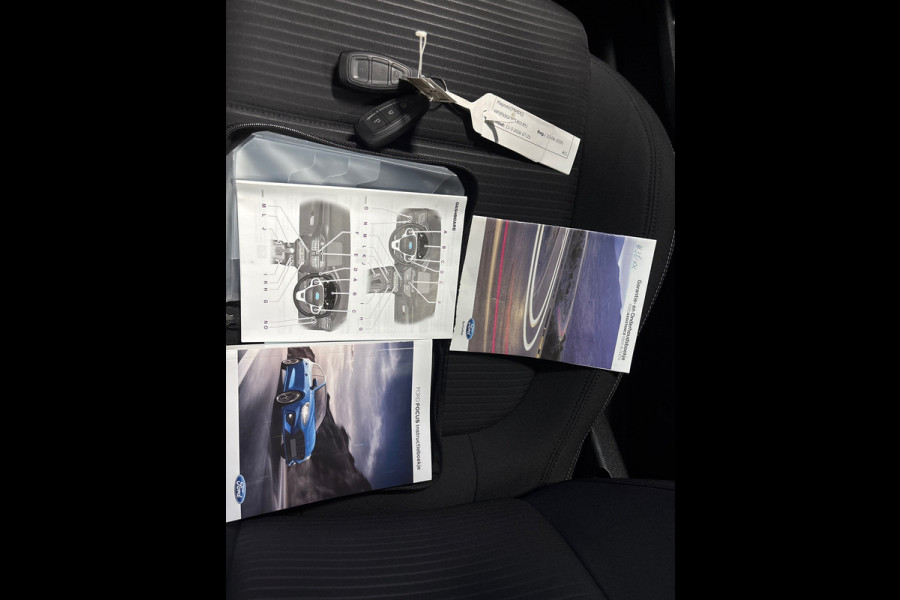 Ford FOCUS Wagon 1.0 EcoBoost Titanium Business Clima | Cruise | PDC | Navi |Trekhaak