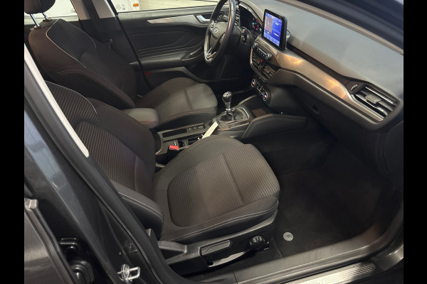 Ford FOCUS Wagon 1.0 EcoBoost Titanium Business Clima | Cruise | PDC | Navi |Trekhaak