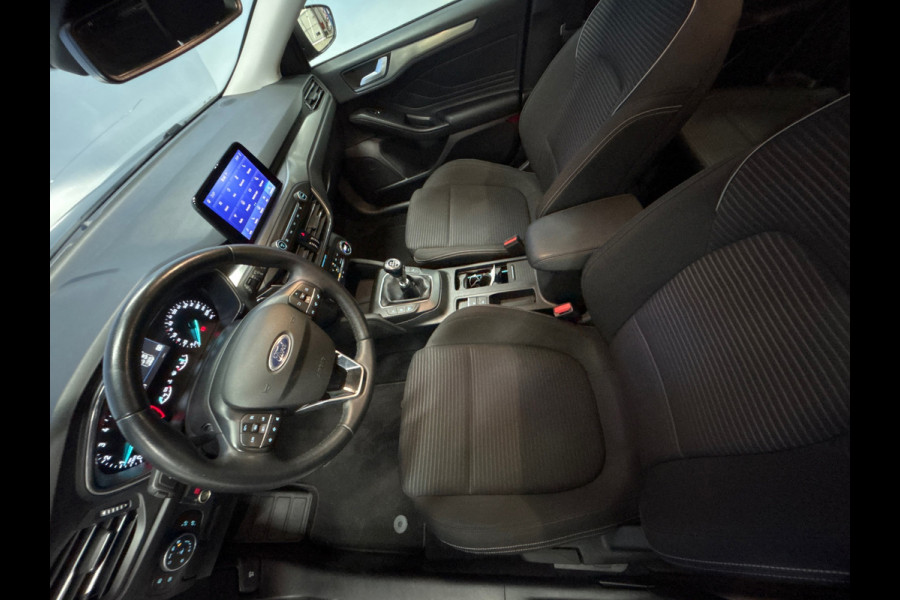Ford FOCUS Wagon 1.0 EcoBoost Titanium Business Clima | Cruise | PDC | Navi |Trekhaak