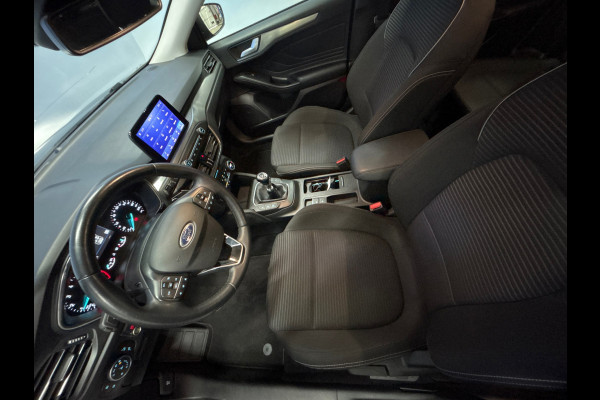 Ford FOCUS Wagon 1.0 EcoBoost Titanium Business Clima | Cruise | PDC | Navi |Trekhaak
