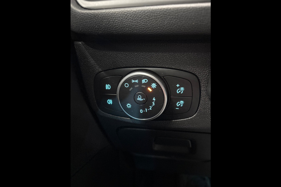 Ford FOCUS Wagon 1.0 EcoBoost Titanium Business Clima | Cruise | PDC | Navi |Trekhaak