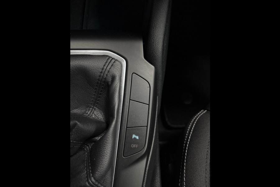 Ford FOCUS Wagon 1.0 EcoBoost Titanium Business Clima | Cruise | PDC | Navi |Trekhaak
