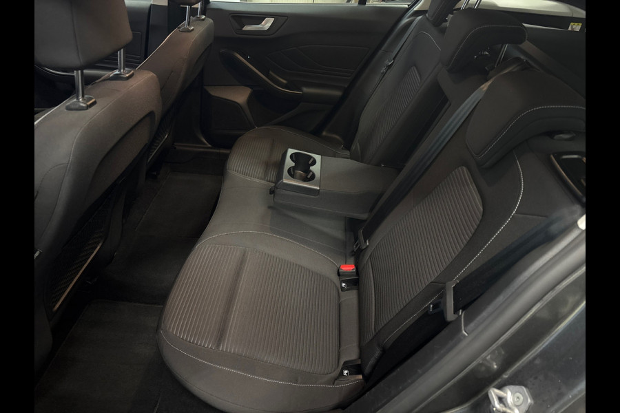 Ford FOCUS Wagon 1.0 EcoBoost Titanium Business Clima | Cruise | PDC | Navi |Trekhaak