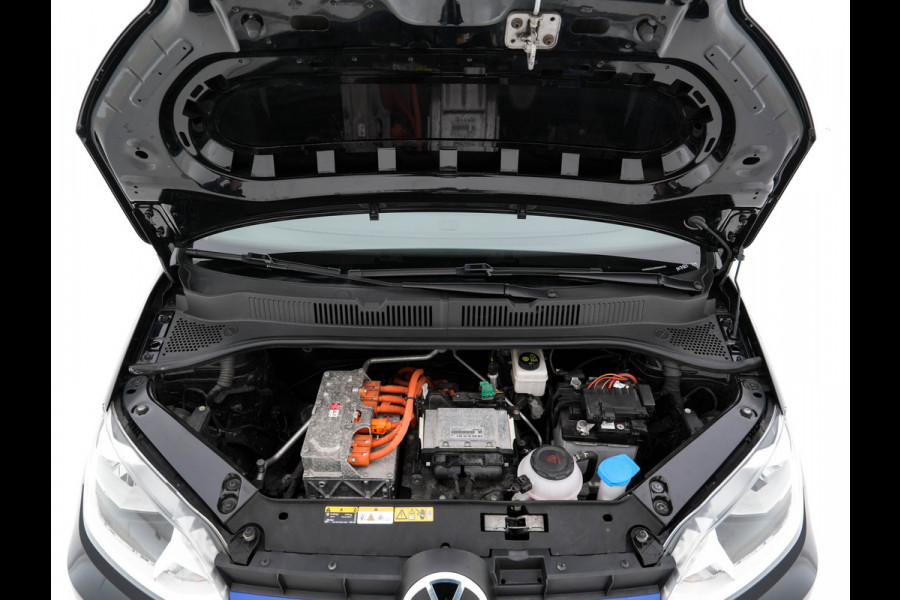 Volkswagen e-Up! {SOH-85%} (INCL-BTW) *HEATED-COMFORTSEATS | CCS-FASTLOADER | CAMERA | DAB | ECC | PDC | CRUISE*