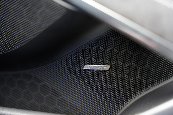 Porsche 911 4.0 GT3 JCR Exhaust / Manthey Onderstel / AP racing Remmen