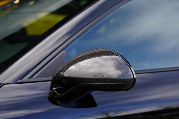 Porsche 911 4.0 GT3 JCR Exhaust / Manthey Onderstel / AP racing Remmen