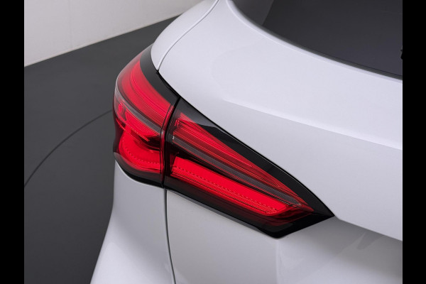 MG EHS 1.5 TGDI Luxury VAN € 26.900,- VOOR € 22.877,- UW LENTEVOORDEEL €4.023,-! | MEGA COMPLEET!! | PHEV | MEGA COMPLEET! | COMPLETE HISTORIE AANWEZIG | FABRIEKS GARANTIE TM 09-2030| 52km WLTP ELECTR RIJBEREIK, TOTAAL RIJBEREIK TOT 1.000km!