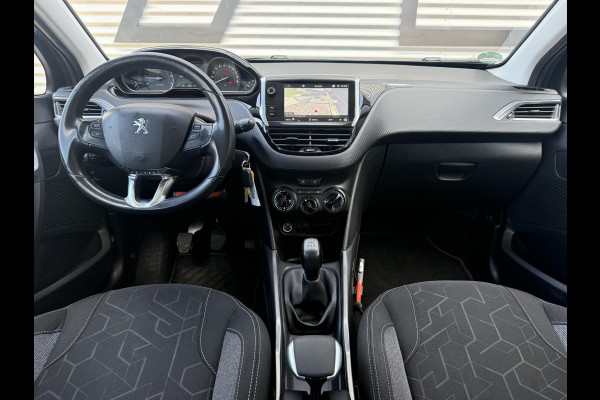 Peugeot 2008 1.2 PureTech Blue Lion Navi|Trekhaak|D-riem v.v. in 2023|Carplay|Cruise|PDC|N.A.P|APK tot 11-2026