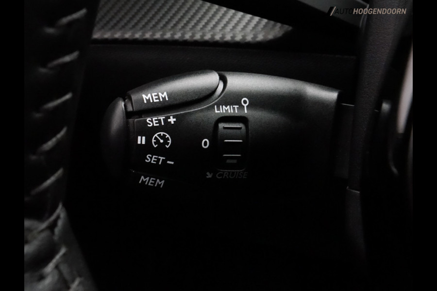 Peugeot 2008 1.2 PureTech Style 130pk (APPLE CARPLAY,LED,LM-VELGEN,PARKEERSENSOREN,CRUISE,NAVIGATIE,NIEUWE APK,TOPCONDITIE)