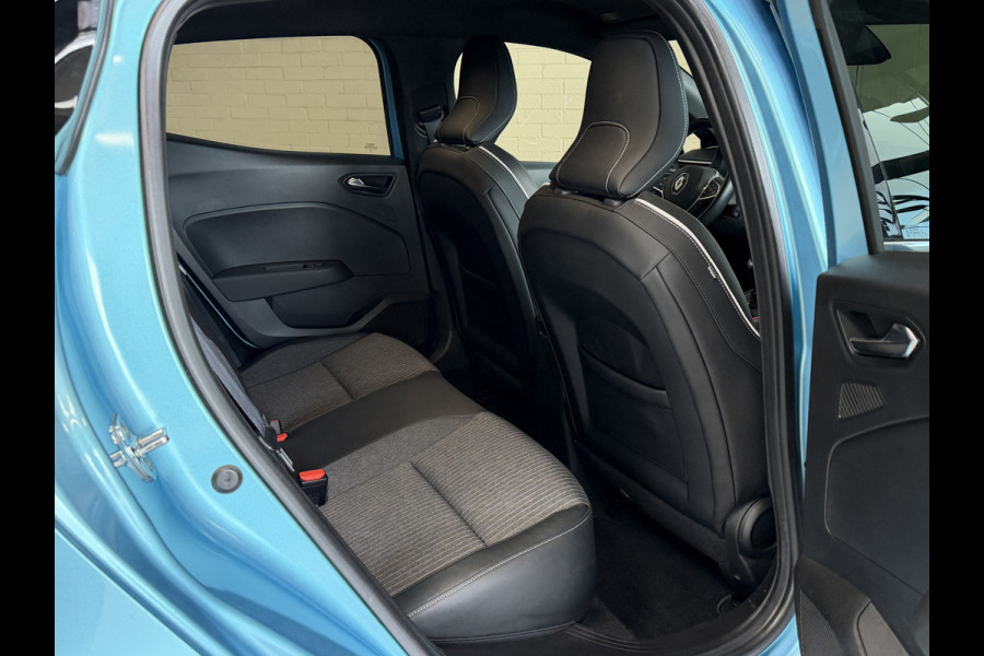 Renault Clio 1.0 TCe Intens | Groot Navi | 360 | Stuur & stoelverwarming | 16" | Carplay | 100% onderhouden!