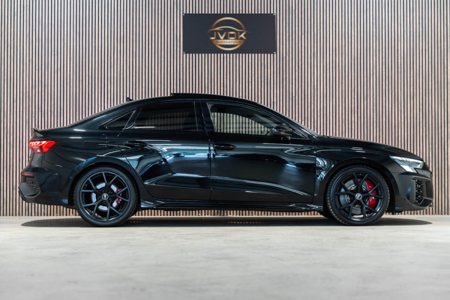 Audi A3 Limousine 2.5 TFSI RS 3 quattro PANO LED VOL