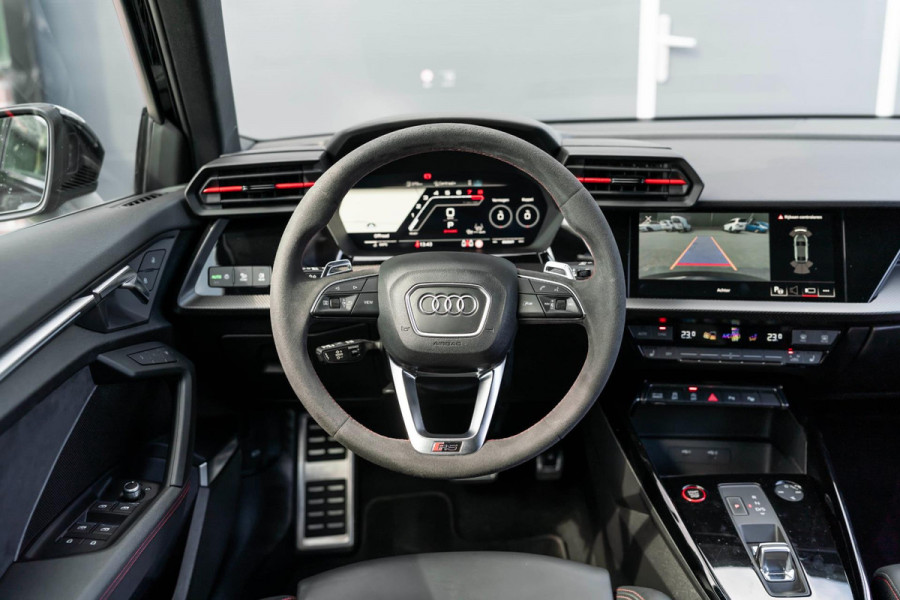 Audi A3 Limousine 2.5 TFSI RS 3 quattro PANO LED VOL