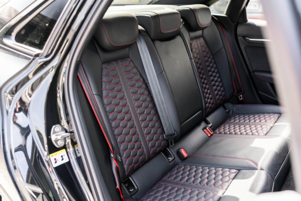 Audi A3 Limousine 2.5 TFSI RS 3 quattro PANO LED VOL